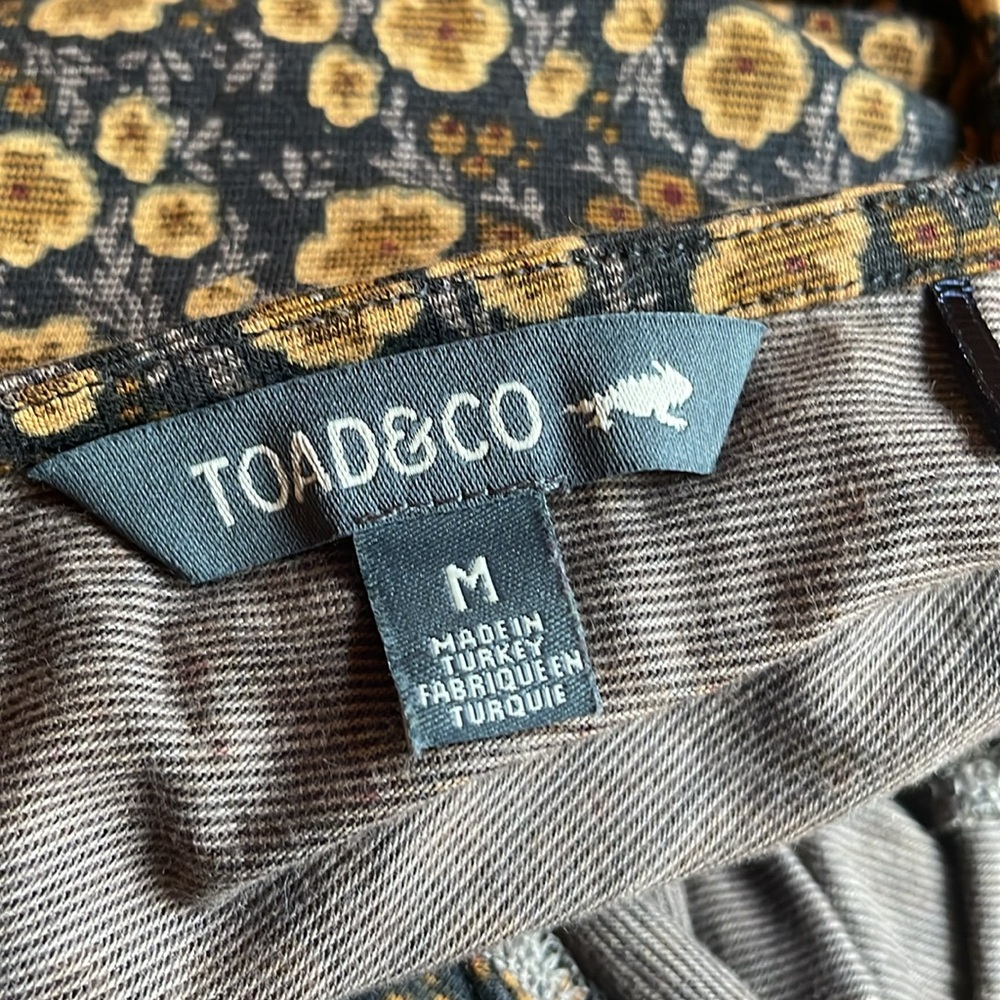 Toad and Co. v-neck 100% cotton dress - Picture 7 of 7